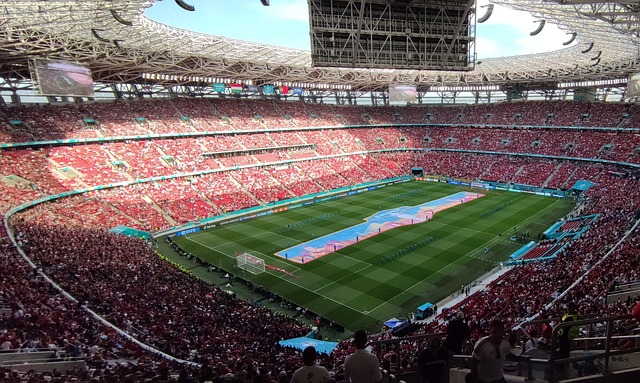 不断拉开比 不断拉开比