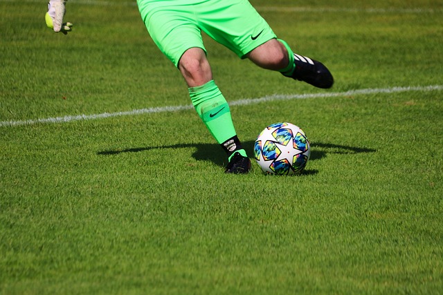 而勇士尽管 而勇士尽管